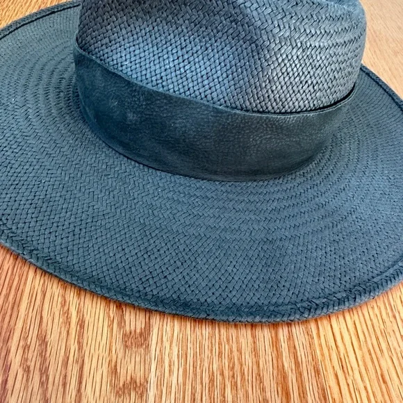 Janessa Leone Rose straw fedora - black - Picture 4 of 11